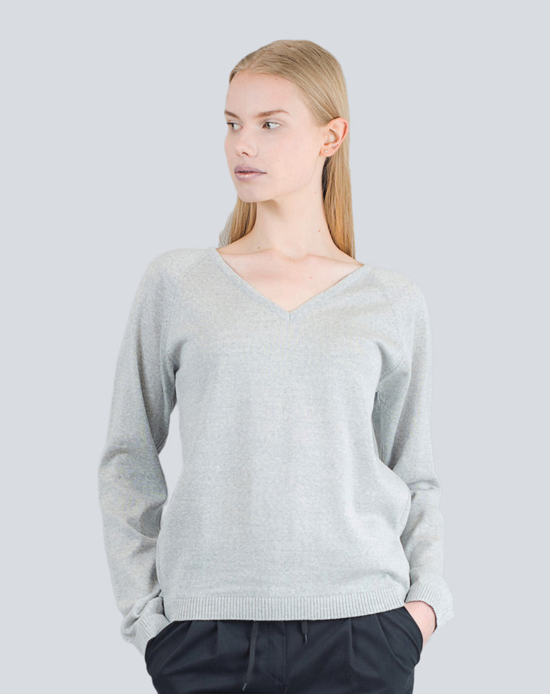 LILLE-Heta-sweater-grey
